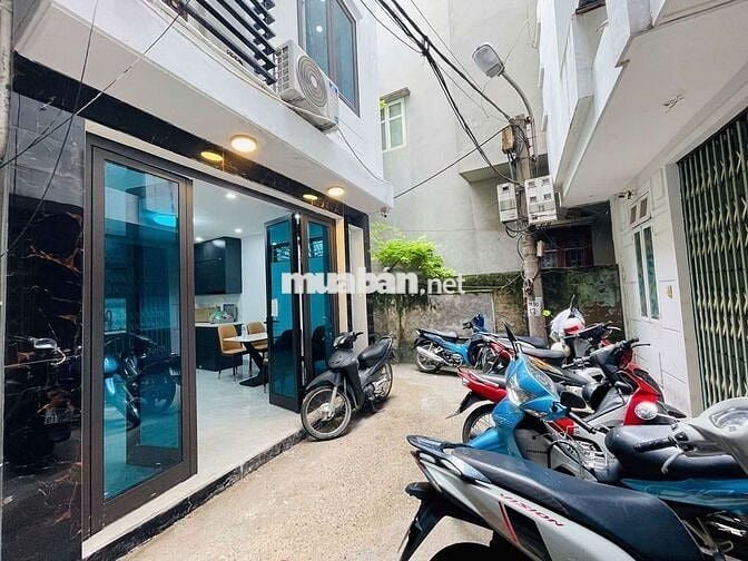 Chính chủ gửi bán, Yên Hòa, 30m2, 5 tầng, mặt tiền 4m, giá 7,75 tỷ Chính chủ gửi bán, Yên Hòa, 30m2, 5 tầng, mặt tiền 4m, giá 7,75 tỷ