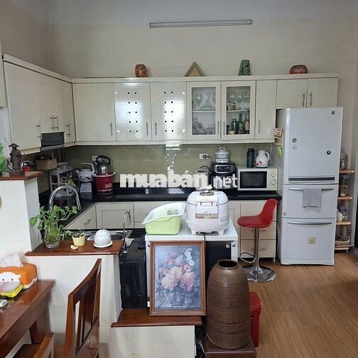 Chung Cư OCT Cổ Nhuế – 120m² – Tầng 6 – 3PN – Giá 7.5 Tỷ – Bắc Từ Liêm