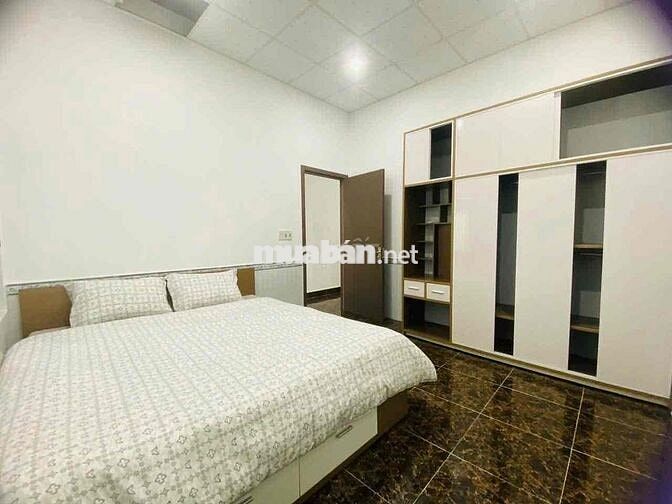 bà chị mình cần bán gấp nhà ;đường phước lý 12 ( khu đô thị phước lý )