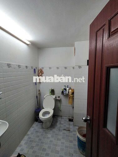 NHÀ 2LẦU SÁT PHẠM VĂN ĐỒNG, 4,2X17M 3PN 3WC FULL NỘI THẤT, SÂN ĐẬU OTO