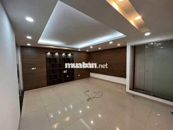 Cho thuê văn phòng tại Ngõ 7, Đường Vạn Xuân, Hoài Đức, 15 triệu,150m2