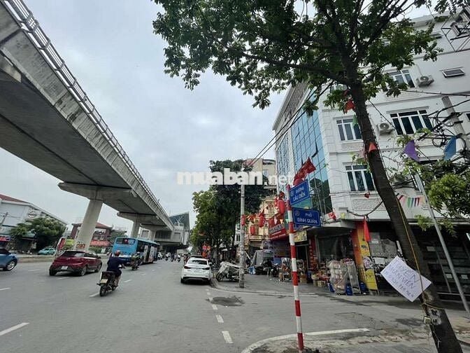 NHÀ 5 TẦNG DT 325M  TỔNG 7 PHÒNG NGỦ TẠI CẦU DIỄN TT BẮC TỪ LIÊM
