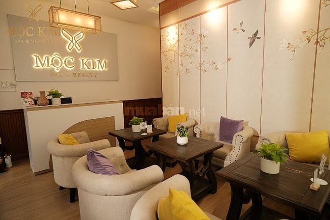 [Quận 1] Tuyển 3 Kỹ Thuật Viên Massage Body, Gội (đi làm ngay)