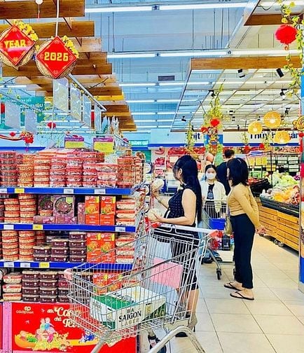 Siêu thị tuyển gấp sinh viên, trung tuổi Phụ Quầy Hàng, Tạp Vụ, Bảo Vệ