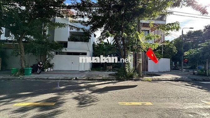 BÁN ĐẤT ĐƯỜNG PHẠM XUÂN ẨN , HƯỚNG ĐÔNG BẮC SÁT GÓC