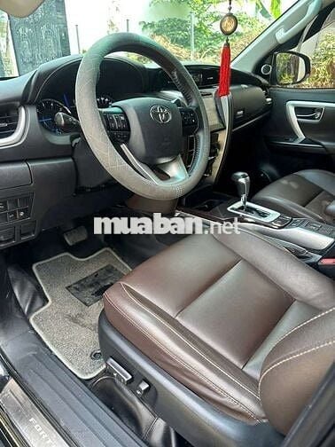 Chính chủ bán fortuner 2018 AT 2.8V 4X4 - 97000 km