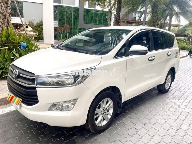 Bán INNOVA 2019 2.0E chính chủ xe gia đình: 405TR