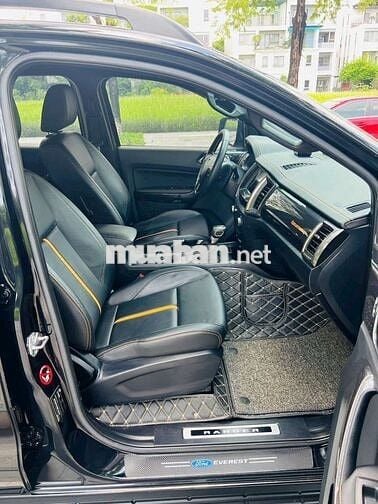 TÔI CẤN BÁN CHIẾC XE Ford Wildtrak 2.0L 4x4 AT