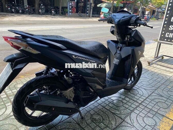 vario mẫu củ 150
