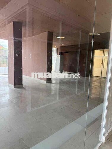 cho thuê MB trương đình hội p16q8 DT160m giá 25tr