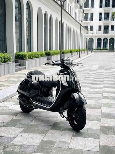 Vespa GTS 300 HPE Super Tech