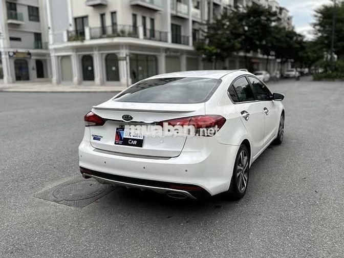 Kia Cerato 2018 Form mới