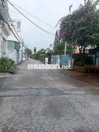 NHÀ VỊ TRÍ ĐẸP-CĂN GÓC 2 MẶT TIỀN,GẦN CẦU PHÚ LONG-Q12