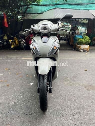 Vision bánh lớn