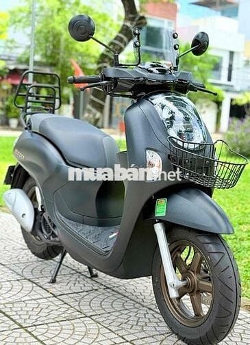 Scoopy dki 8.2025 đi 500 cây, sẵn lun đồ chơi ạ