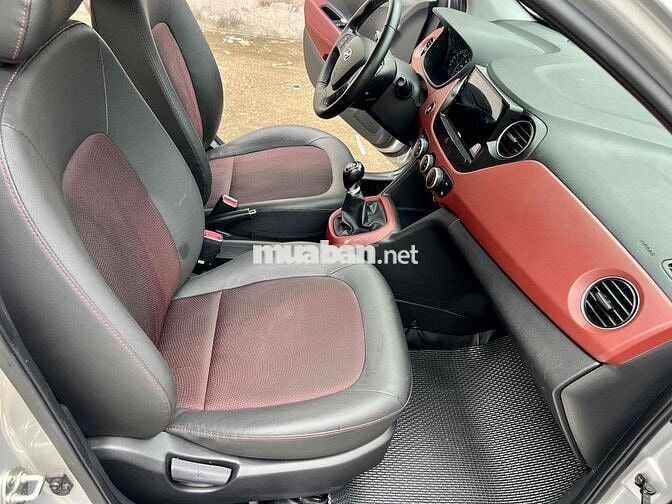 i10 Hatchback 1.2MT full ODO 21.000km NHƯ MỚI