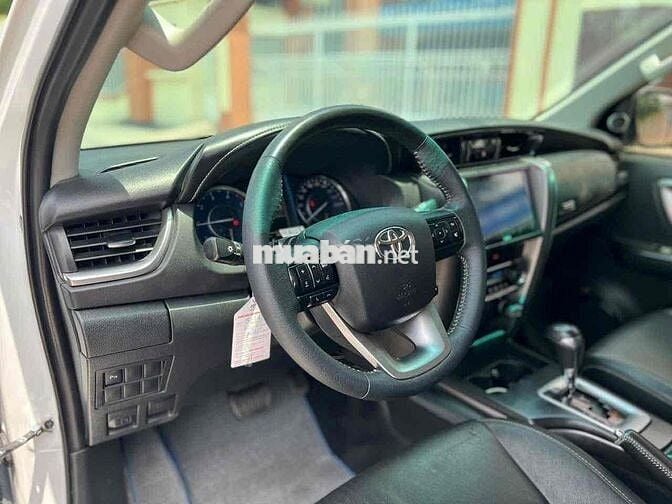 Toyota Fortuner 2023 2.4L 4x2 AT - 68000 km