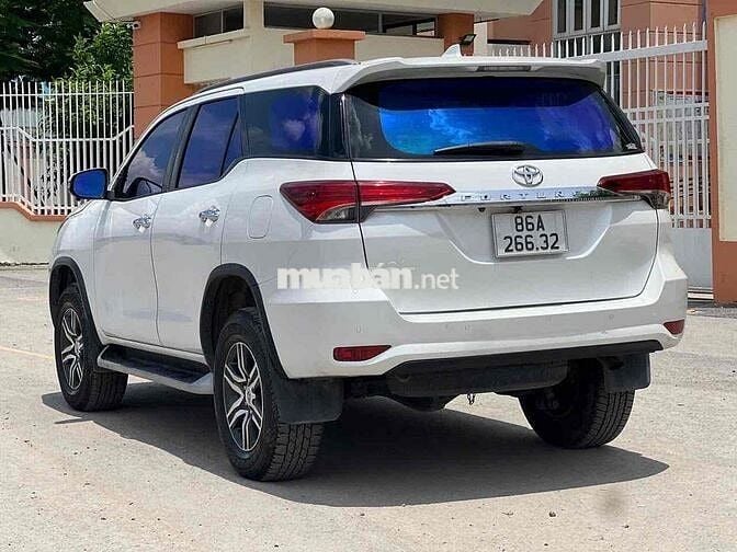 Toyota Fortuner 2023 2.4L 4x2 AT - 68000 km
