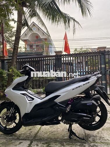Đổi xe nên bán. Xe chính chủ mình đứng tên