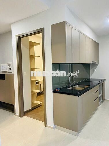 bán căn 59m2 View hồ bơi, nội khu giá tốt