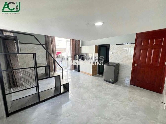 DUPLEX - FULL NỘI THẤT - BAN CÔNG NGAY TRỤC ĐƯỜNG LỚN TÂN HƯƠNG