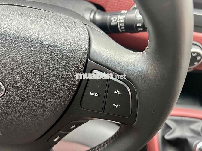 i10 Hatchback 1.2MT full ODO 21.000km NHƯ MỚI