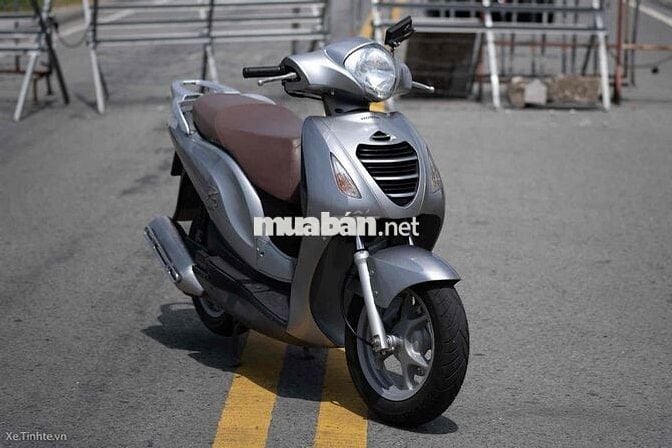 bán hoặc đổi xe Vespa hoặc PX150 ( đời cũ )