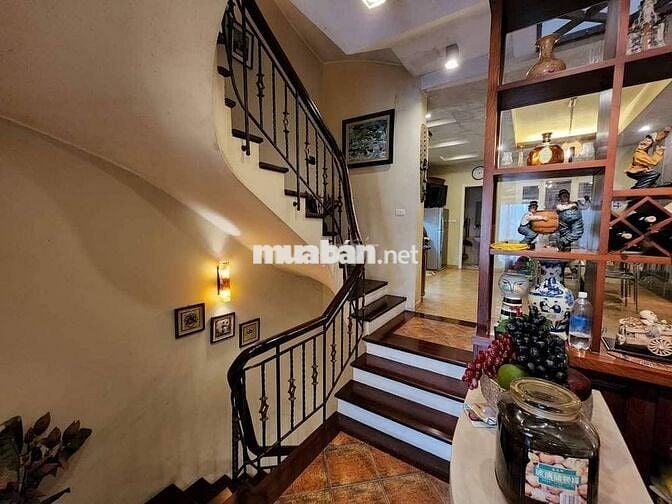 bán nhà phân lô quân đội VIP khu vực ngoại giao đoàn nhỉnh 16 tỷ