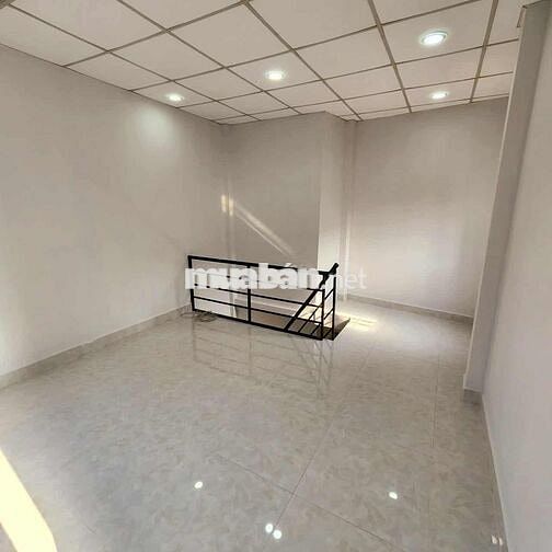 Cho thuê nguyên căn mới đẹp cầu Chà Và Q8