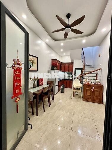 Nhà xây dựng mới 25m2 Ngõ 95 Kim Mã thông Ngõ 23 Giang Văn Minh.