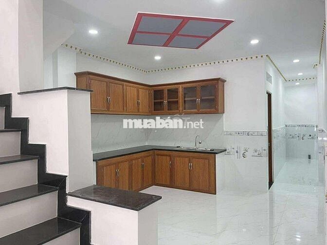 BÁN NHÀ ĐẸP MẶT TIỀN-3PN-2WC-GẦN KHU CÔNG NGHIỆP-CHỢ VĨNH LỘC A