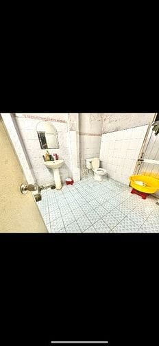 NHÀ Mặttiền lớn,90m2 NQB, p13,Tân Bình, 9 triệu,cần sang, đông dân