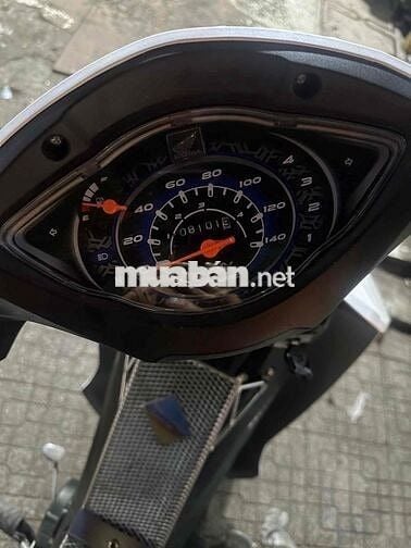wave 2024 8000km bi cầu
