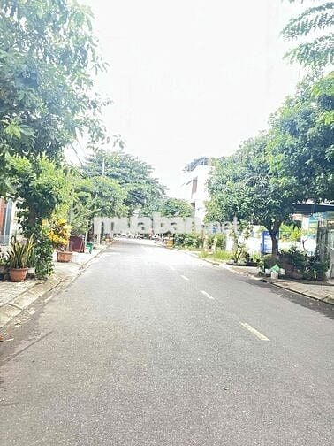 Bán Đất Đường 7m5 Đoàn Ngọc Nhạc giá ***.