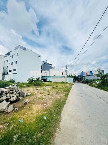BÁN ĐẤT KHU PHÂN LÔ BÌNH THÀNH 64M2, HẺM XE TẢI