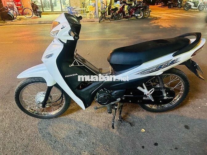 wave 2024 8000km bi cầu