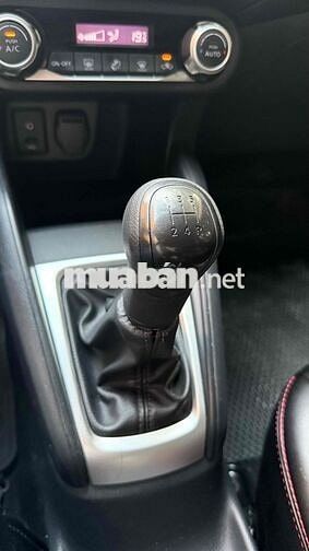 Nissan Almera 2021 CVT - 75632 km