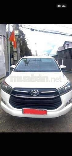 Toyota Innova 2017 2.0E - 95000 km