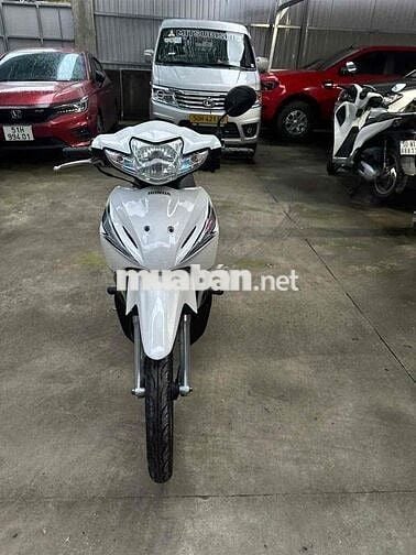 bán Honda wave RS 110 màu trắng đen đời 2013 bstp