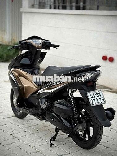 AIR BLADE - góp nợ xấu