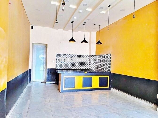 Cho thuê mặt bằng kinh doanh mặt tiền Điện Biên Phủ – quận 10