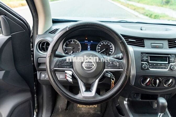 Nissan Navara EL 2.3 AT 2WD 2023 - 48000 km
