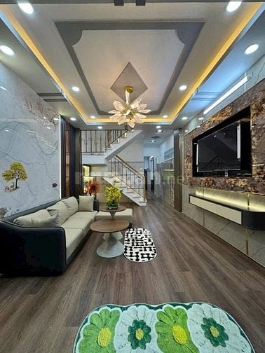 Thanh lý gấp căn nhà Nguyễn Trọng Tuyển, Tân Bình giá 4tỷ380/54,2m2