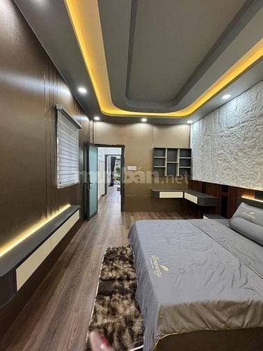 Thanh lý gấp căn nhà Nguyễn Trọng Tuyển, Tân Bình giá 4tỷ380/54,2m2