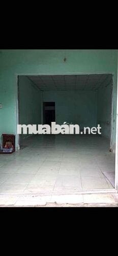 Nhà mặt tiền 2 pn đường nhựa nhánh Phan Văn Hùm 96m2 cấp 4