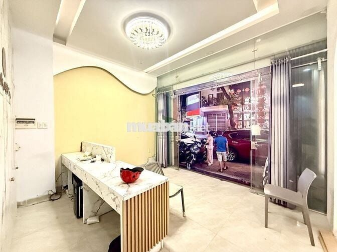 CHO THUÊ NHÀ KINH DOANH 10 PHÒNG KHU PHỐ HÀN TTTP GIÁ 40TRIỆU/THÁNG