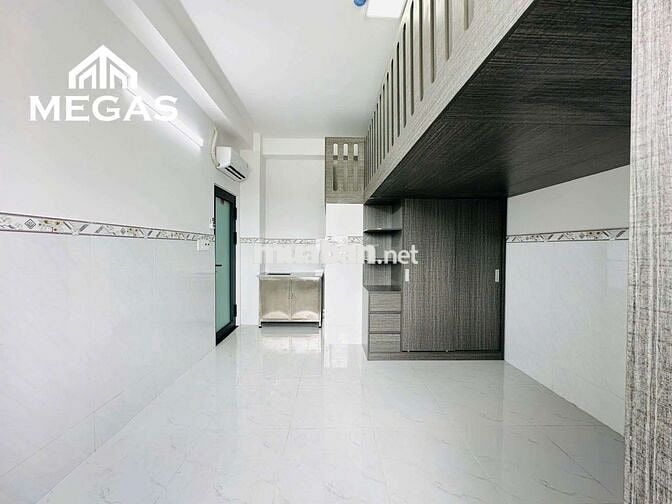 DUPLEX FULL NỘI THẤT XỊN XÒ, THANG MÁY, MÁY GIẶT - GẦN VĂN HIẾN