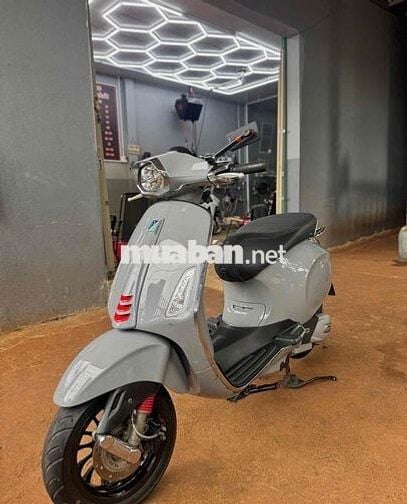 Vespa Sprint 2019 i-get abs màu Ghi