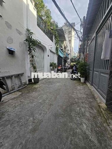 BÁN NHÀ 3 TẦNG ĐẸP – PHƯỚC KIỂN- NHÀ BÈ- ĐƯỜNG 3.5M– GIÁ NHỈNH 3 TỶ