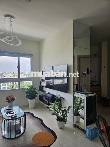 Cho thuê CH Green Town Bình Tân block B1, 68m2/2PN nội thất, giá 8.5tr